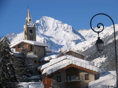 village lanslevillard val cenis