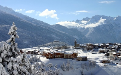 village aussois winter